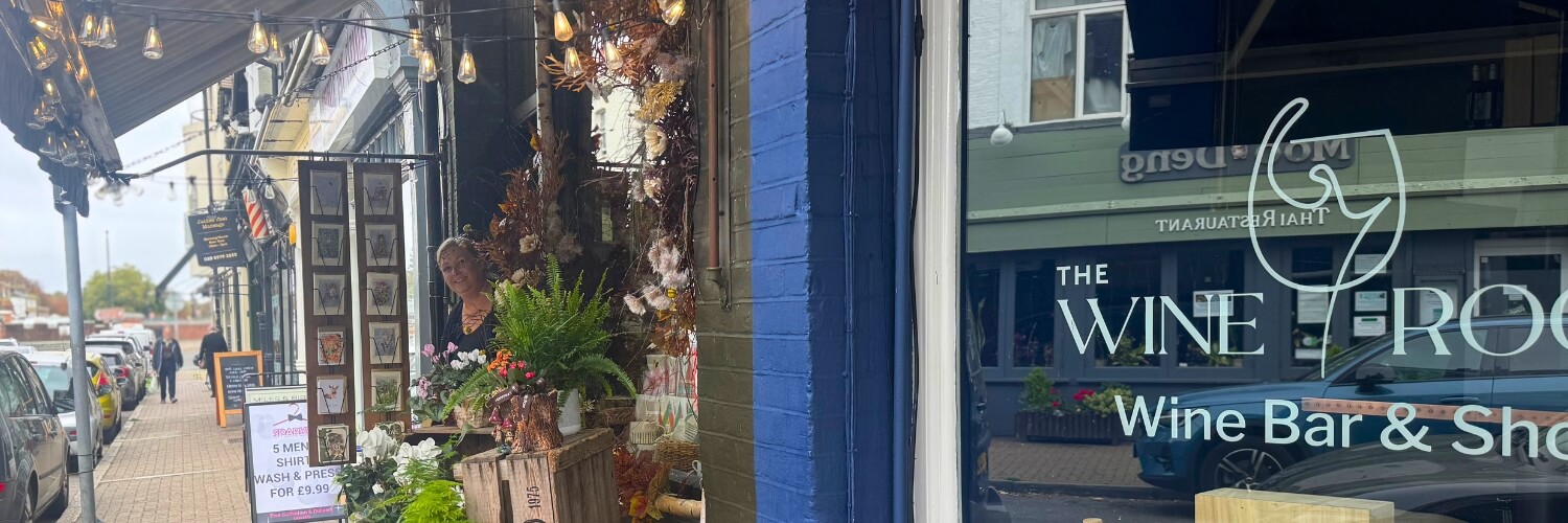 Surrey Gift Guide - Flowers & Wine on Bridge Road