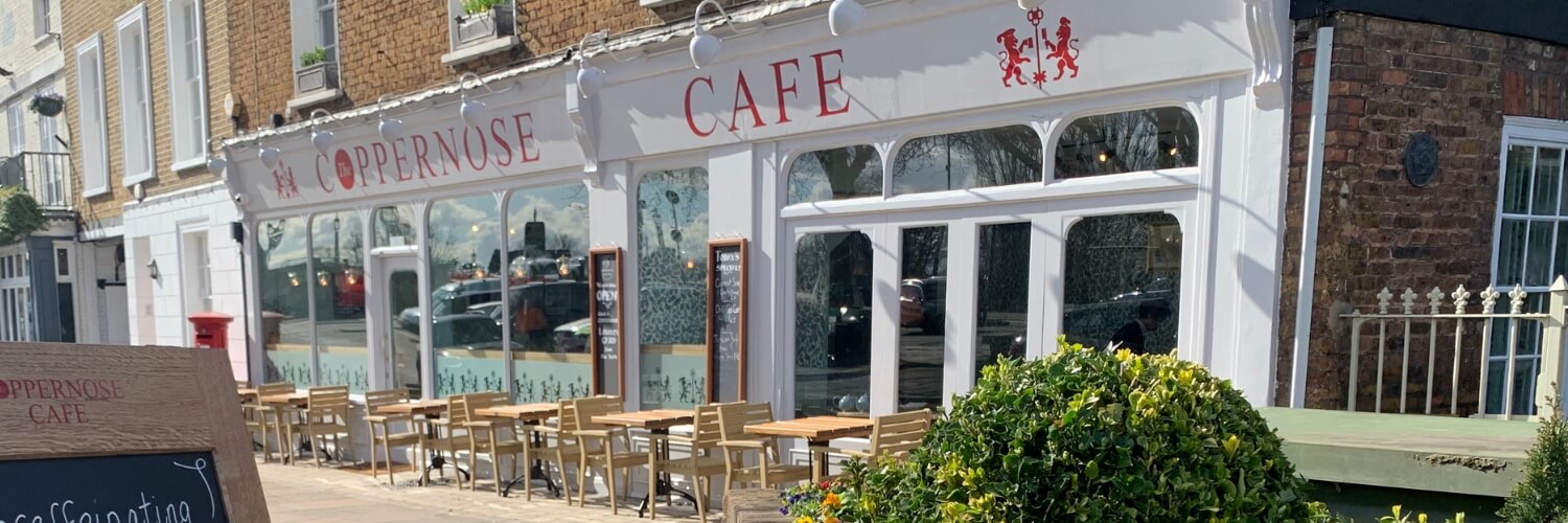 Dog friendly cafe near Hampton Court Palace